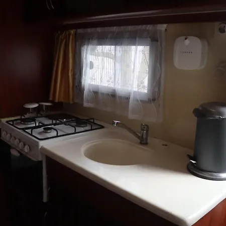 Cozy Caravan Surrounded By Nature In Iznik شقة *