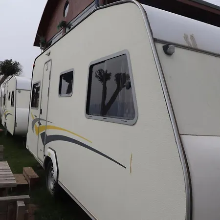 Cozy Caravan Surrounded By Nature In Iznik بورصة