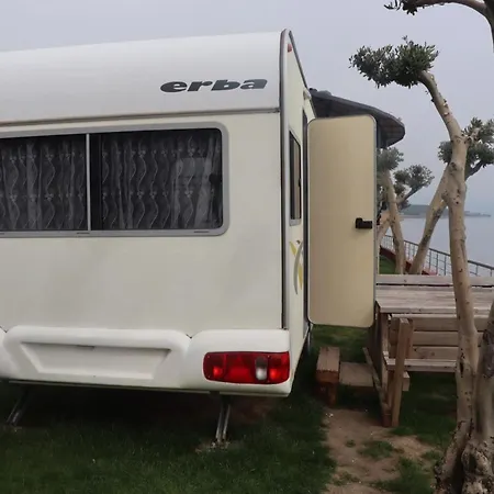 شقة Cozy Caravan Surrounded By Nature In Iznik بورصة